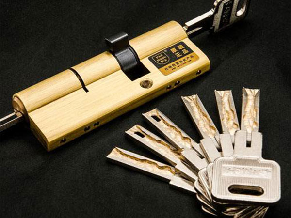 宝兴24小时上门开锁公司