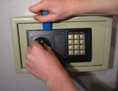 宝兴24小时上门开锁公司